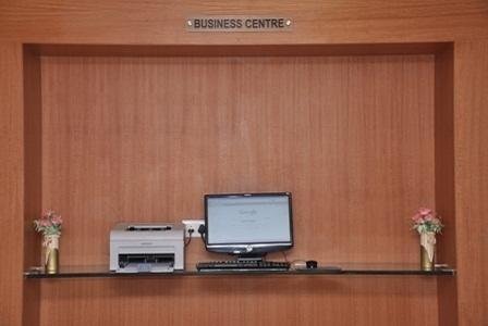 Hotel Rithanns Karumathampatti Karumattampatti Kültér fotó